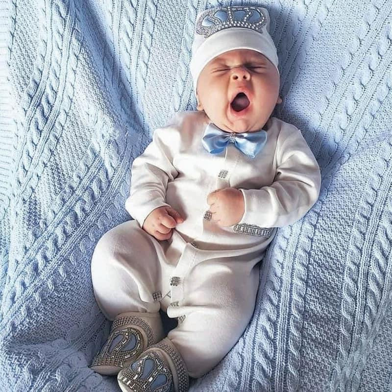 luxury Jewels Crown Layette 4 Piece Gift Set 0-6 Months